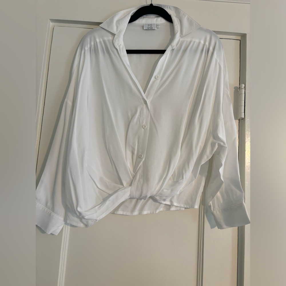 White shirt size small